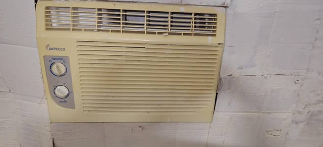 impecca 0.5 ton ac good for small room0/3/0/9/7/9/5/3/9/0/3