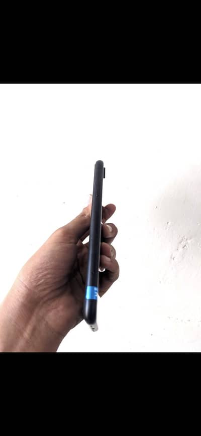 Apple iPhone XR