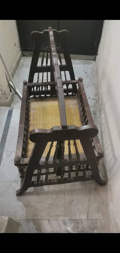 Woden julah bacho Ka Lia