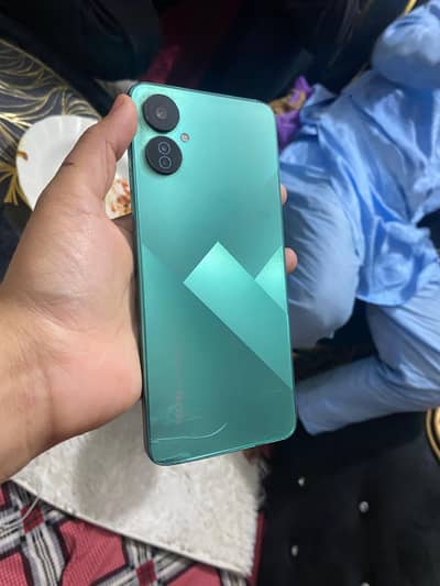 Tecno Camon 19