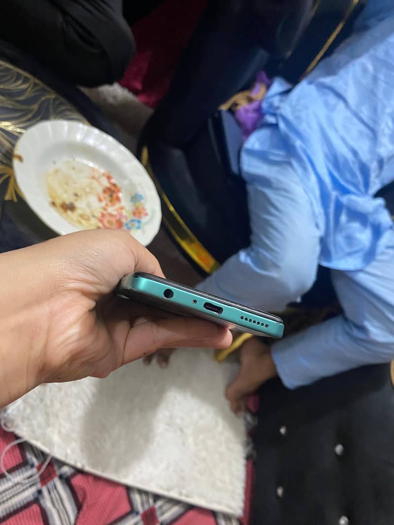 Tecno Camon 19 7
