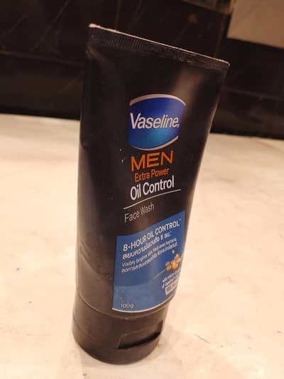 soft skin and oil control face wash