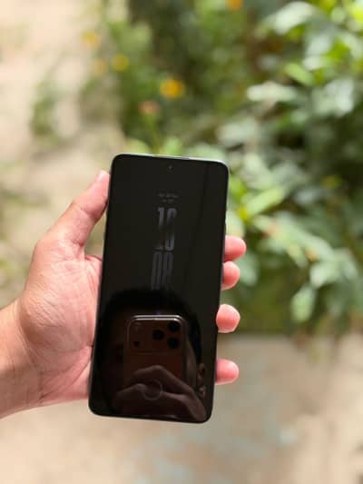 Realme 13 Plus