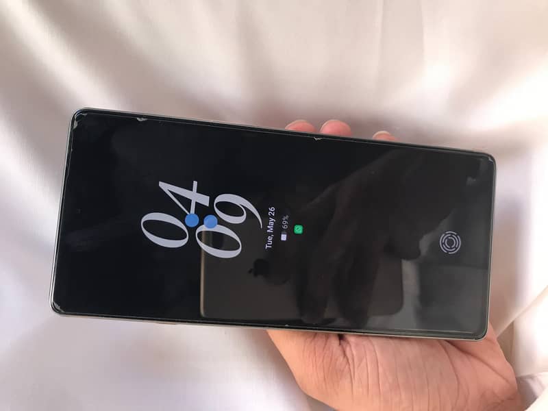 Tecno CAMON 40 0