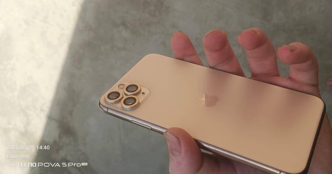 iPhone 11 Pro Max 0