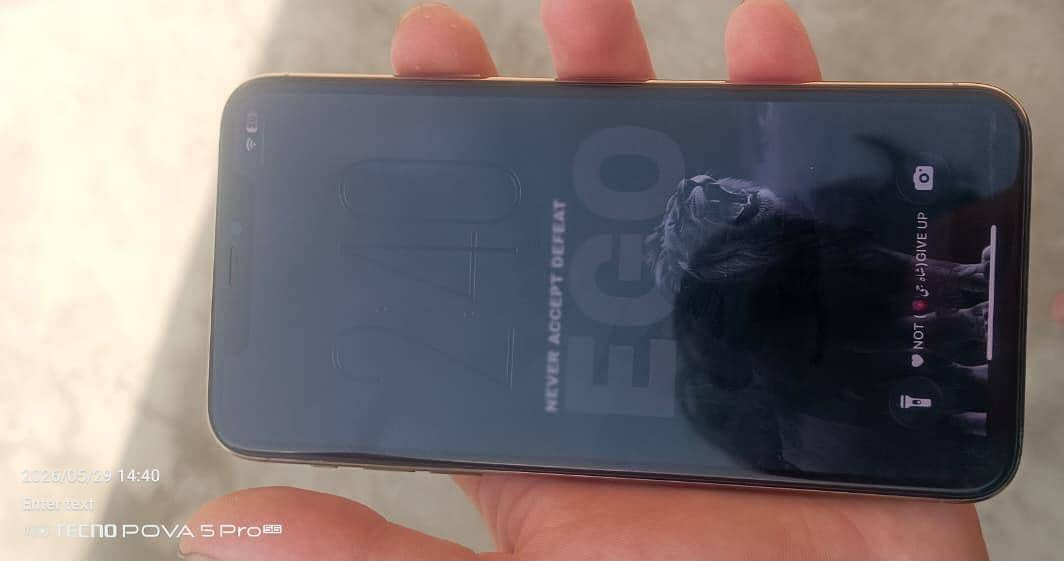 iPhone 11 Pro Max 1