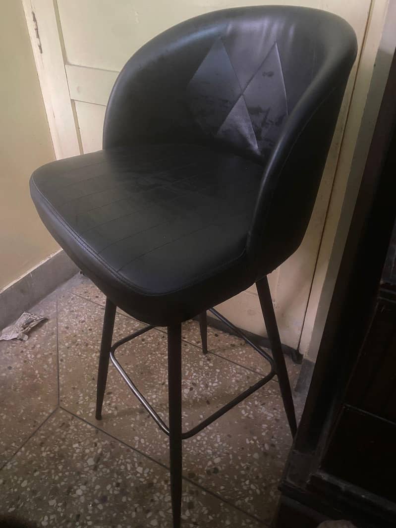bar stool 1