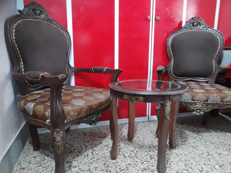 Sofa chairs with table 1