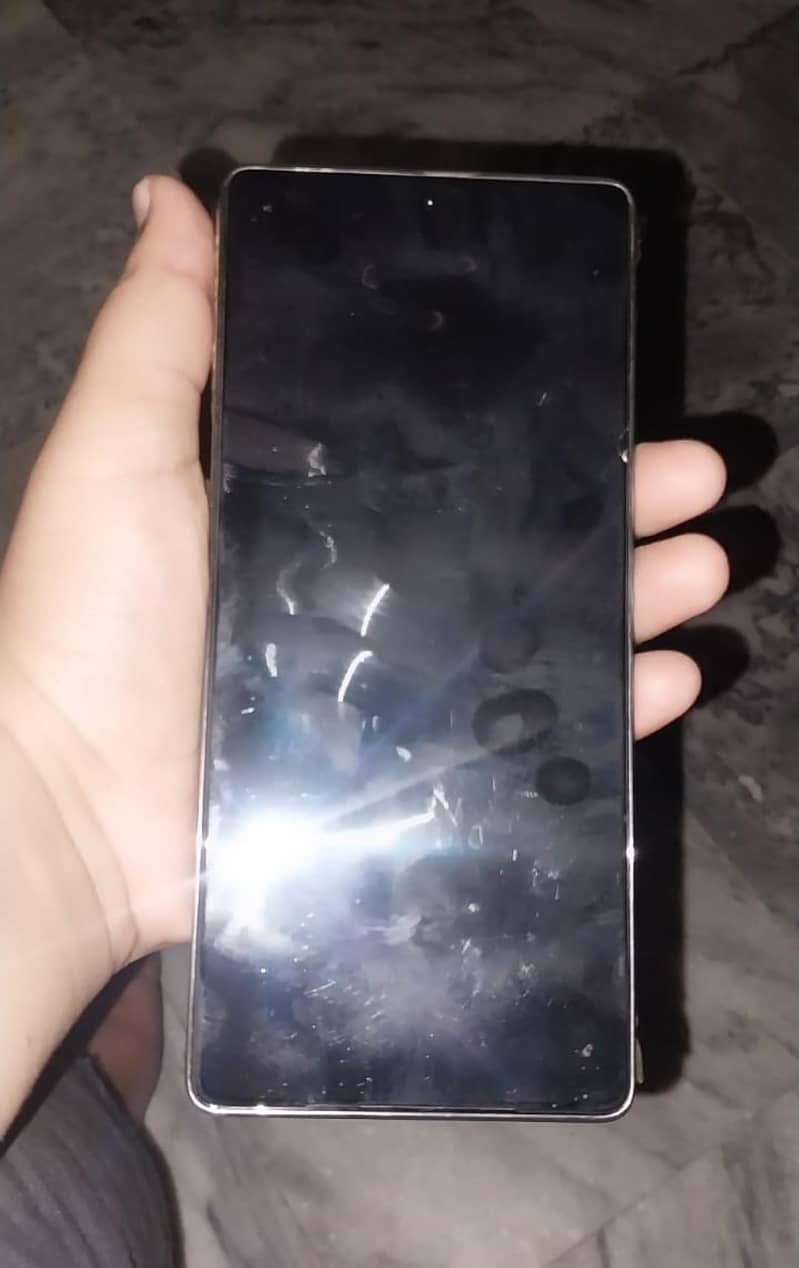 Infinix Note 40 5