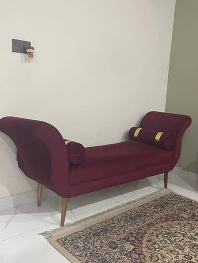 Like new Deewan for urgent sale