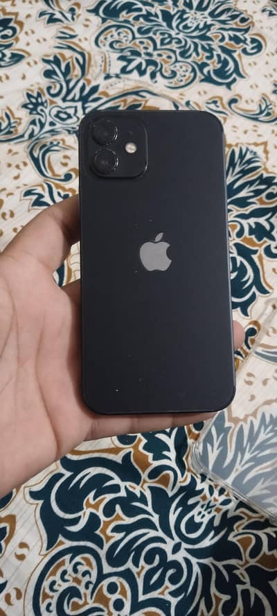 Apple iPhone 12