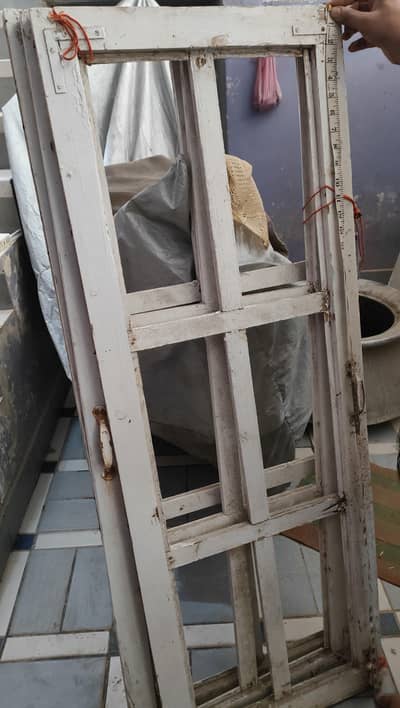 3 used windows