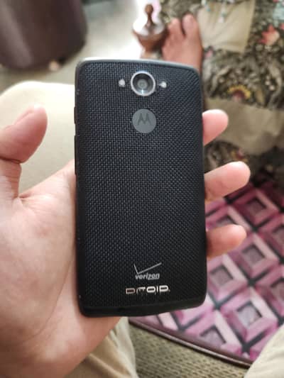 Motorola Droid Turbo