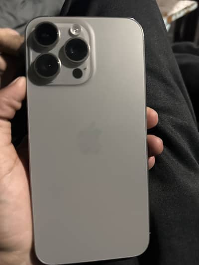 Apple iPhone 15 Pro Max