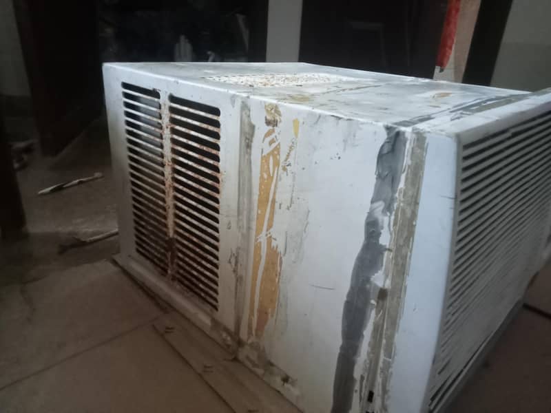 Window AC 1