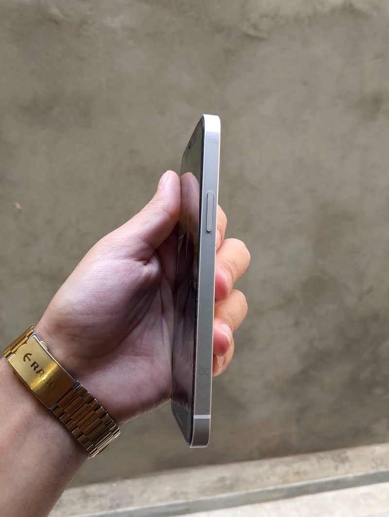 iphone 12 1