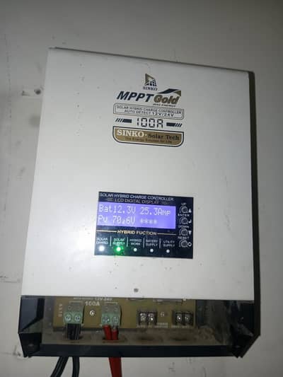 Sinko MPPT charge controller 100A 12V/24V