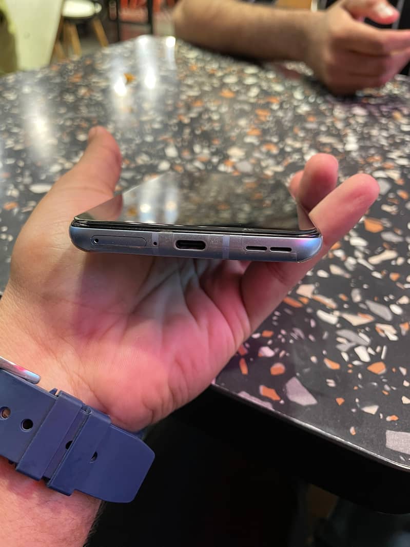 Oneplus 9R 3