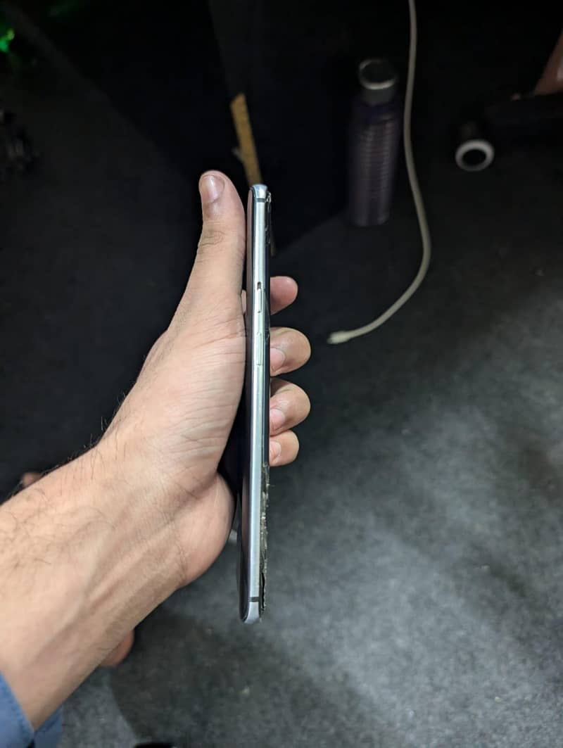 One Plus 7 Pro 4