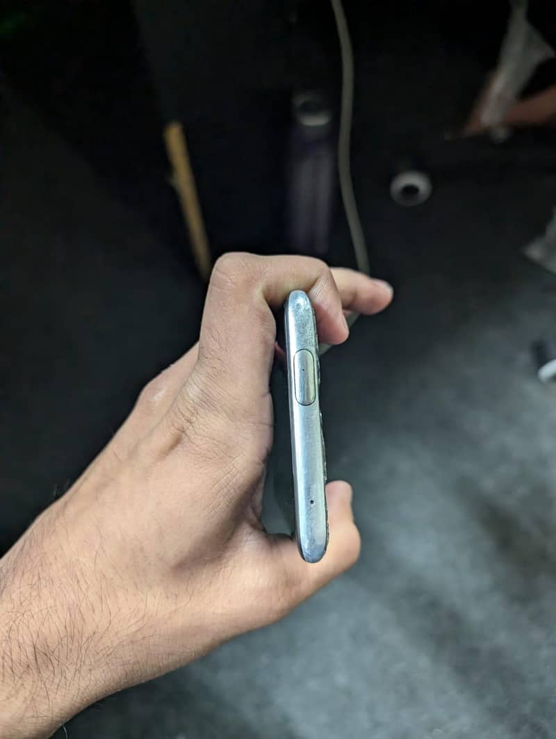 One Plus 7 Pro 5