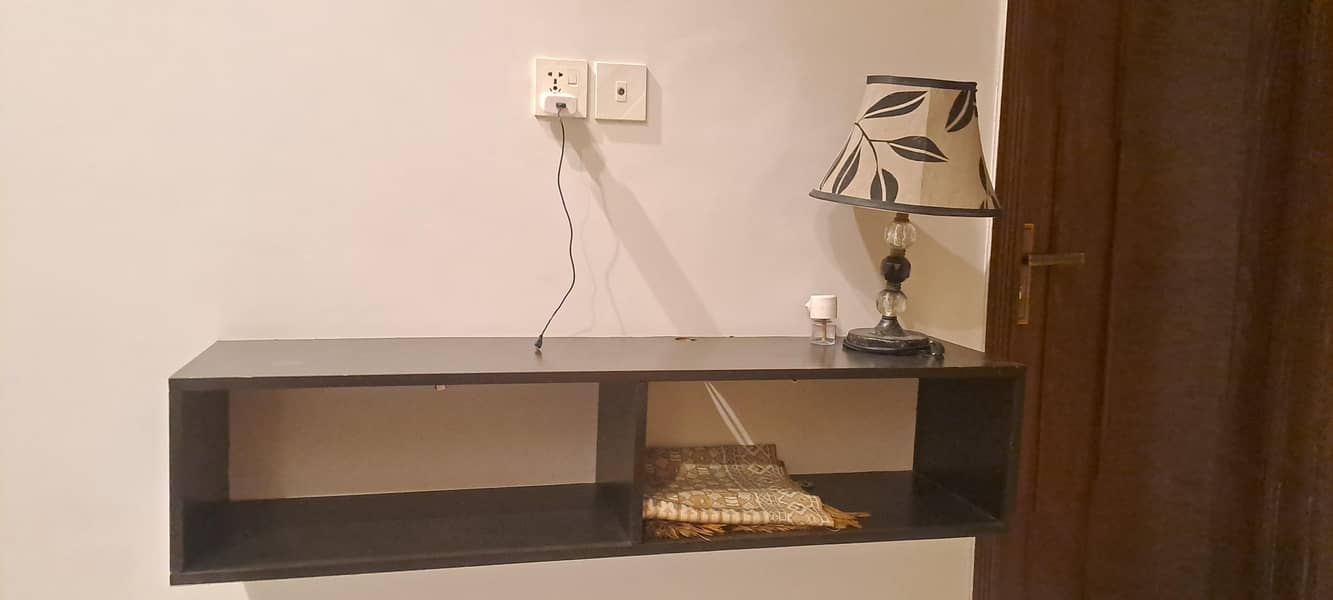 TV console or Rack 0
