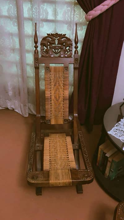 Antiques style corner lounge/drawing room chairs 2x chairs