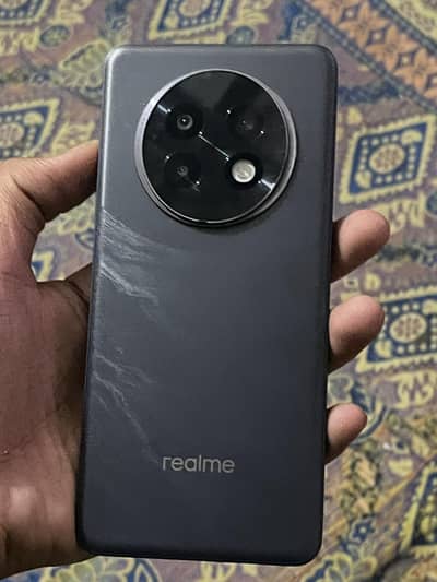 Realme 13 Pro Plus) 12 Ram 256 memory