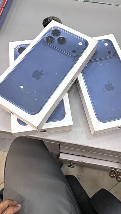 iPhone 17 Pro Max 256GB JV Blue New Available