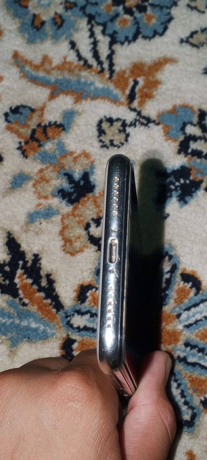 Apple iPhone X 4