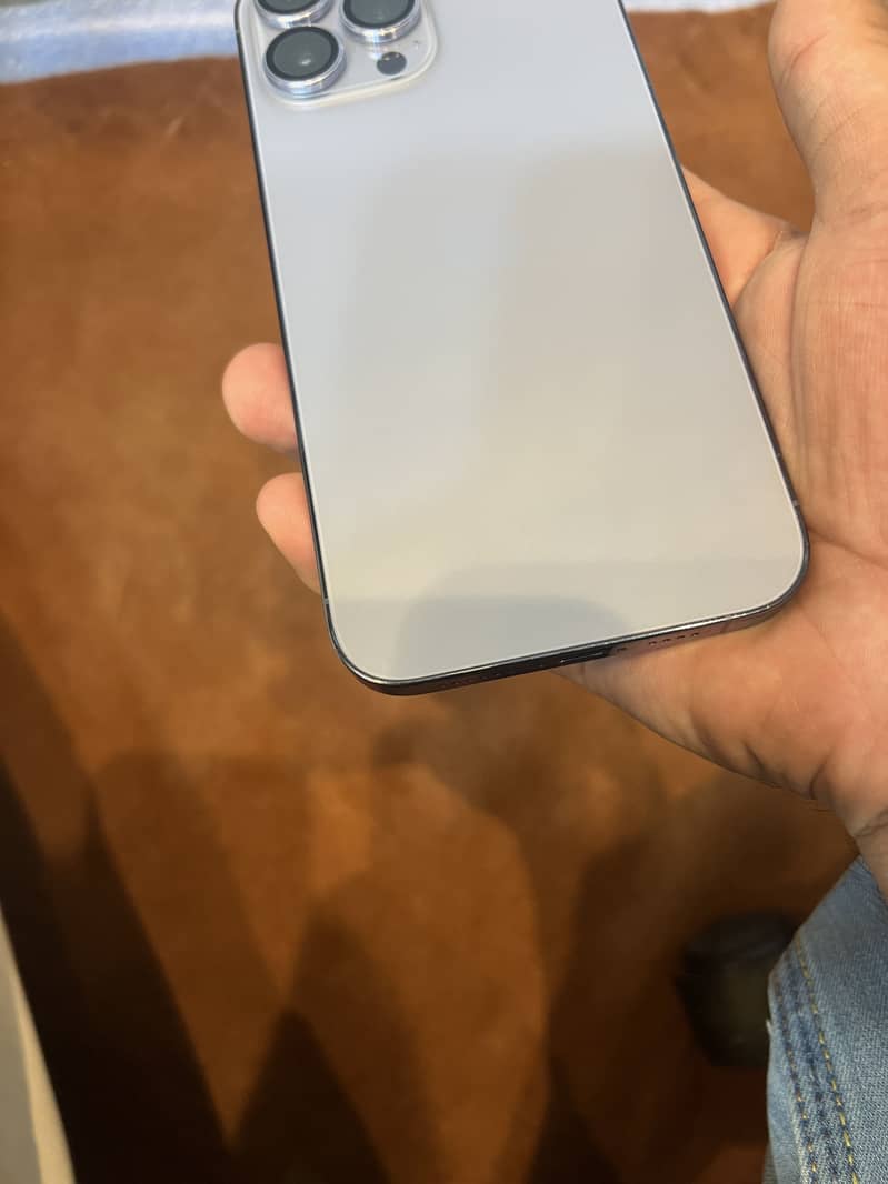 IPHONE 13 Pro Max 5