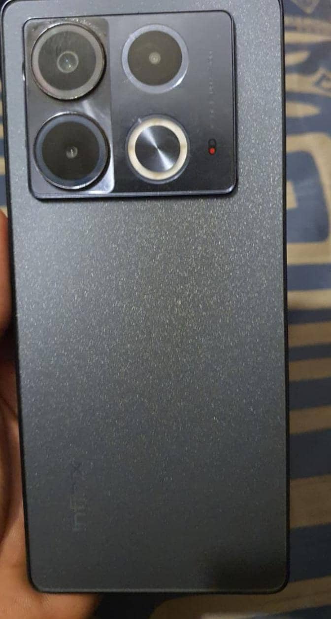 Infinix Note 40 0