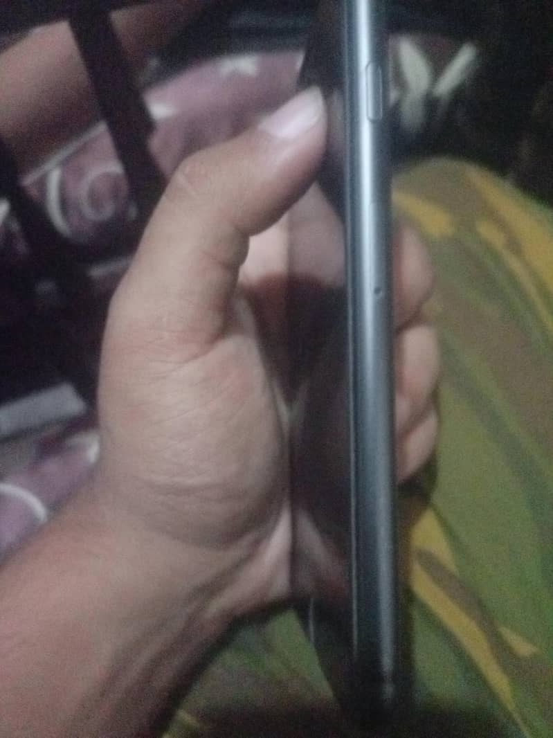 Apple iPhone 8 2