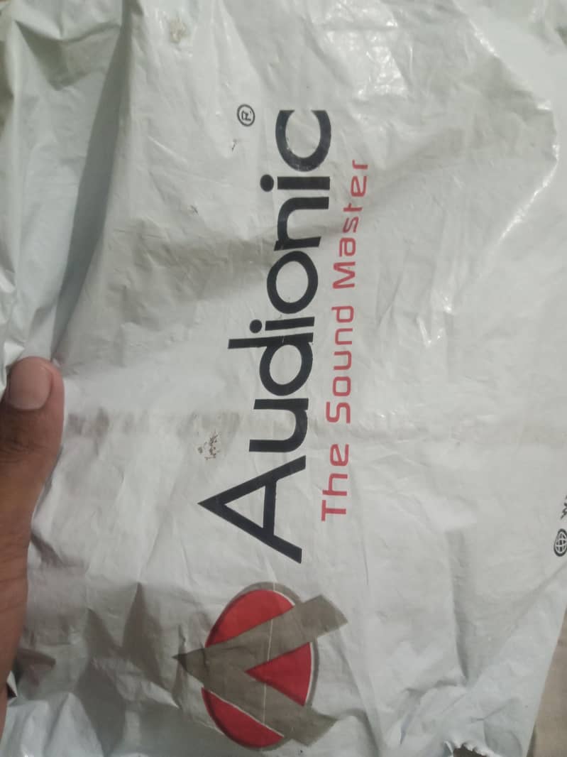 ear buds Audionic 0