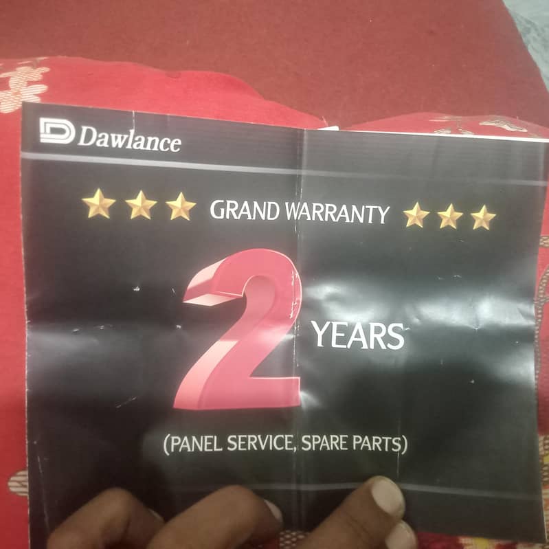 Dawlance 40" Smart LED E22 7