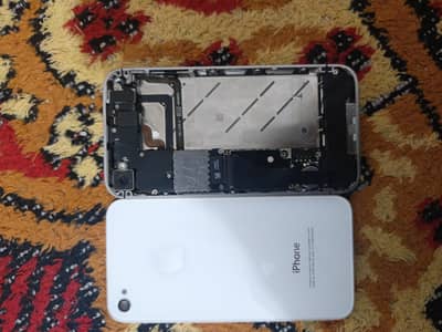 Apple iPhone 4