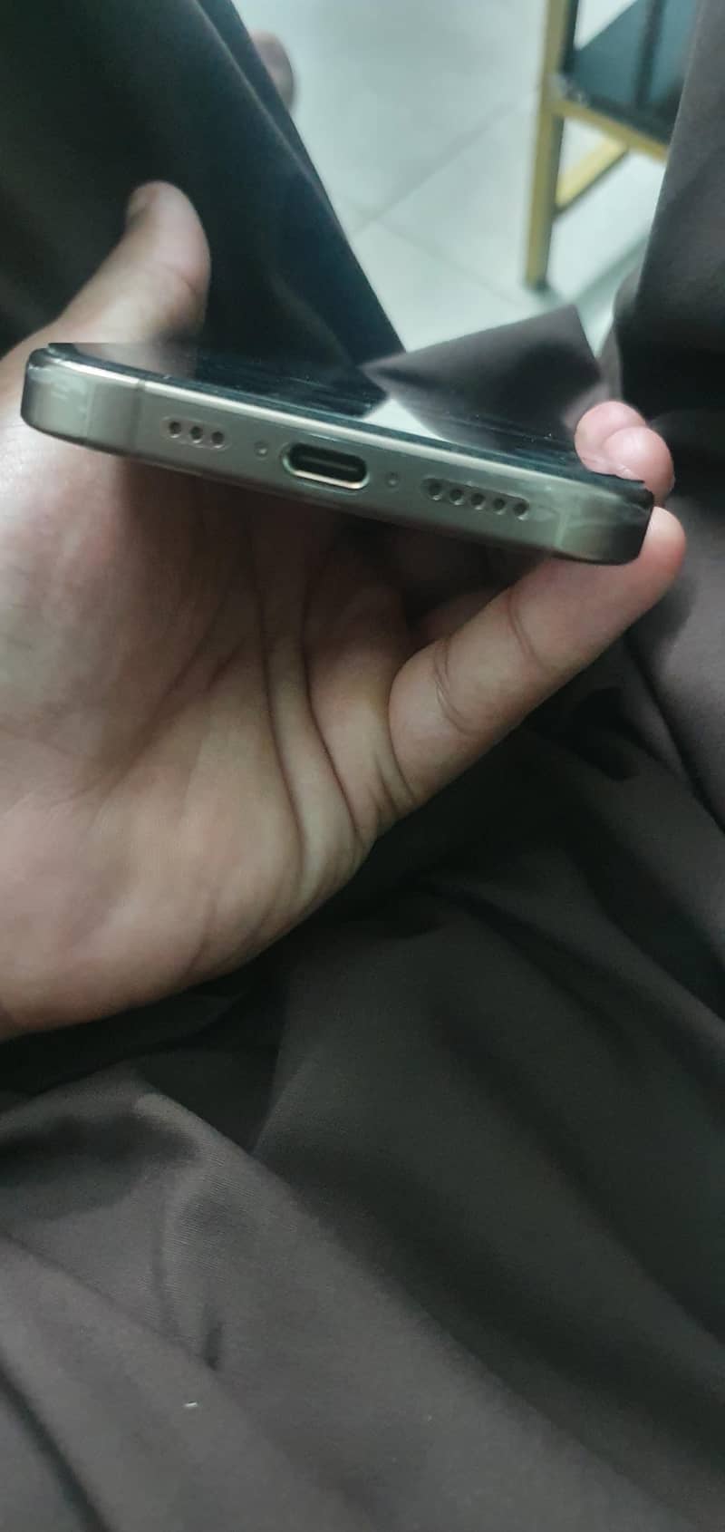 Apple iPhone 16 Pro 4