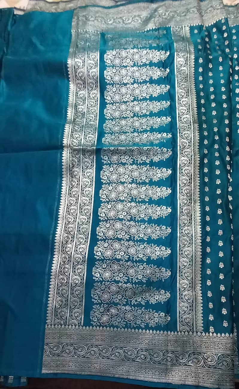 saree 0