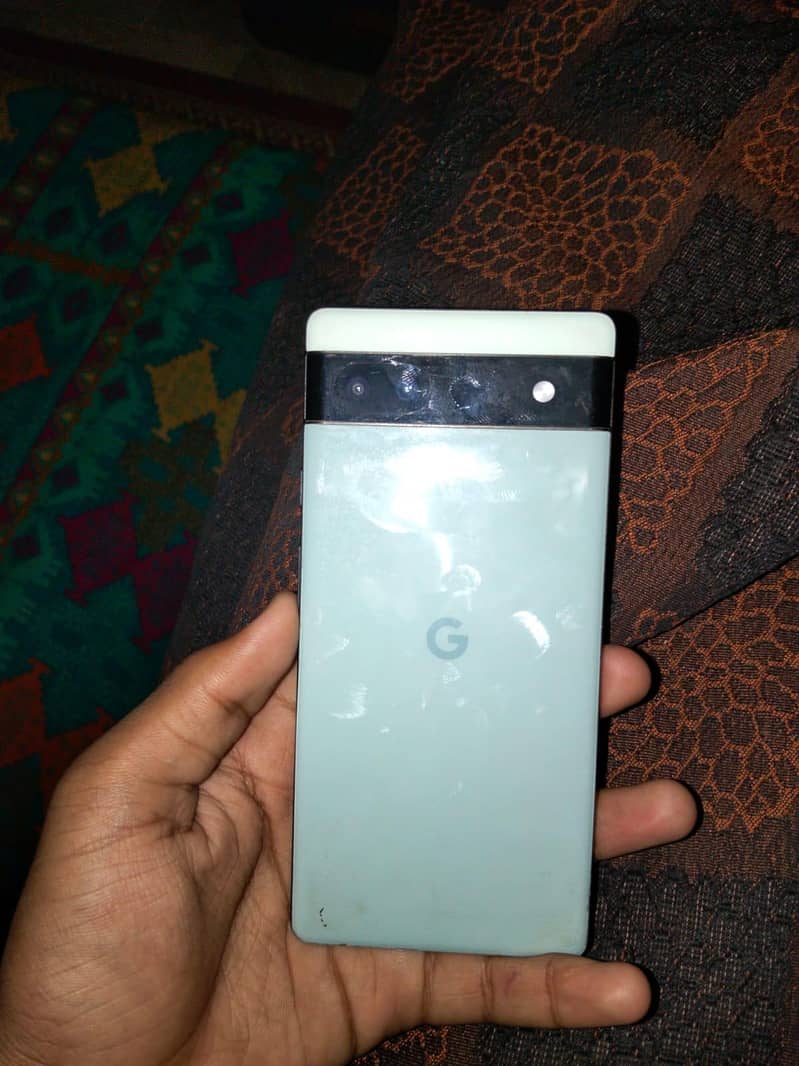 Google Pixel 6a 1