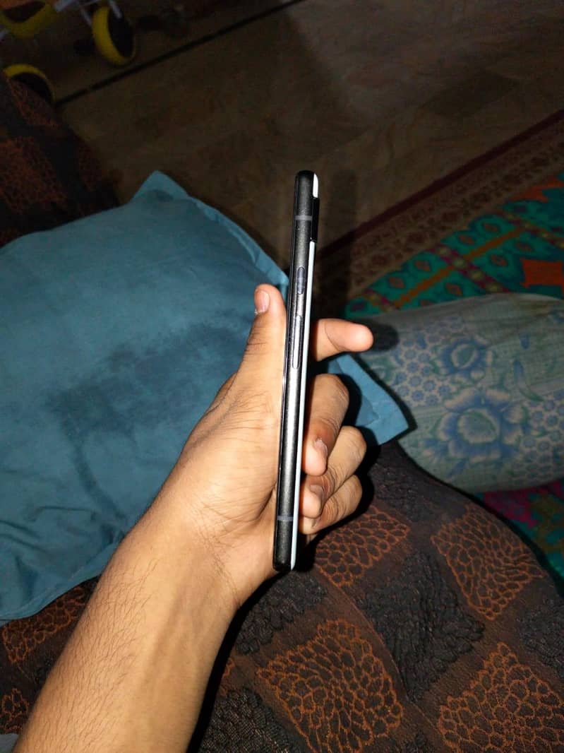 Google Pixel 6a 3