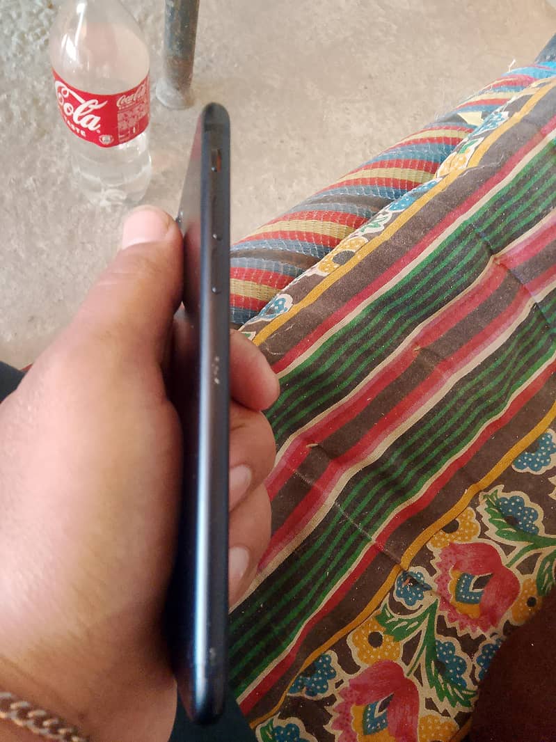 Apple iPhone 7 1