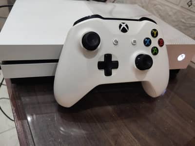 XBOX one s Just like New (jailbreak)