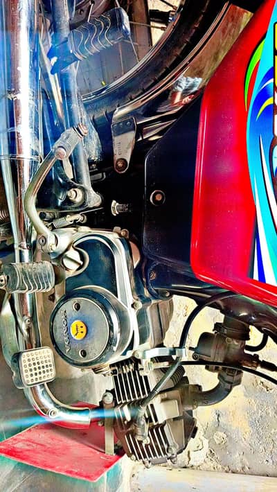Honda CD70 2024 Model – Excellent Condition | Genuine Bike for Sale