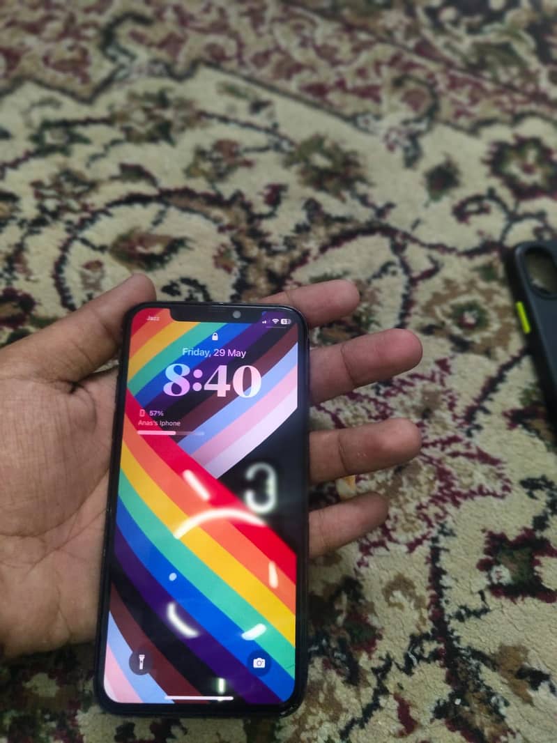 Apple iPhone X 3