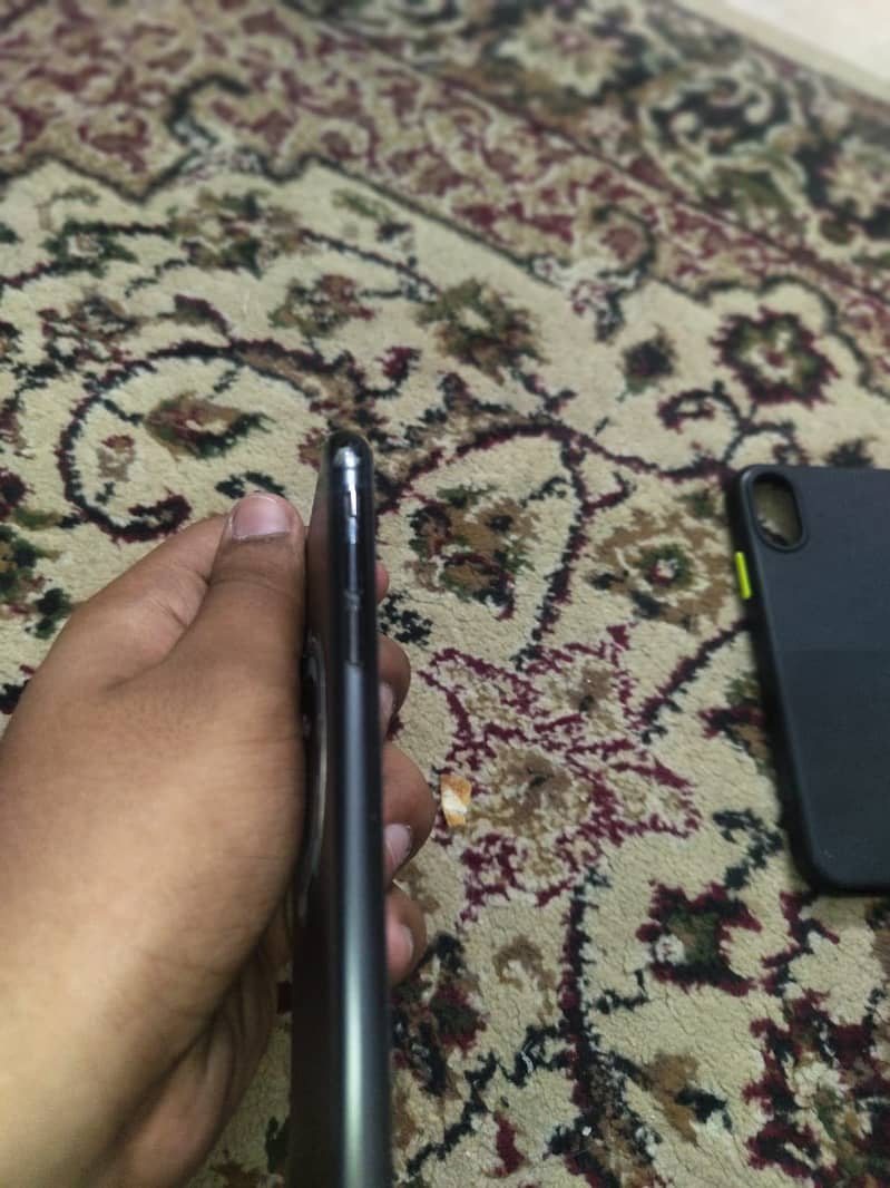 Apple iPhone X 9