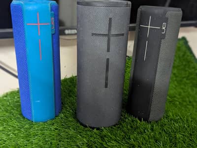 ultimate ears boom 3 and boom 2 Bluetooth speakers