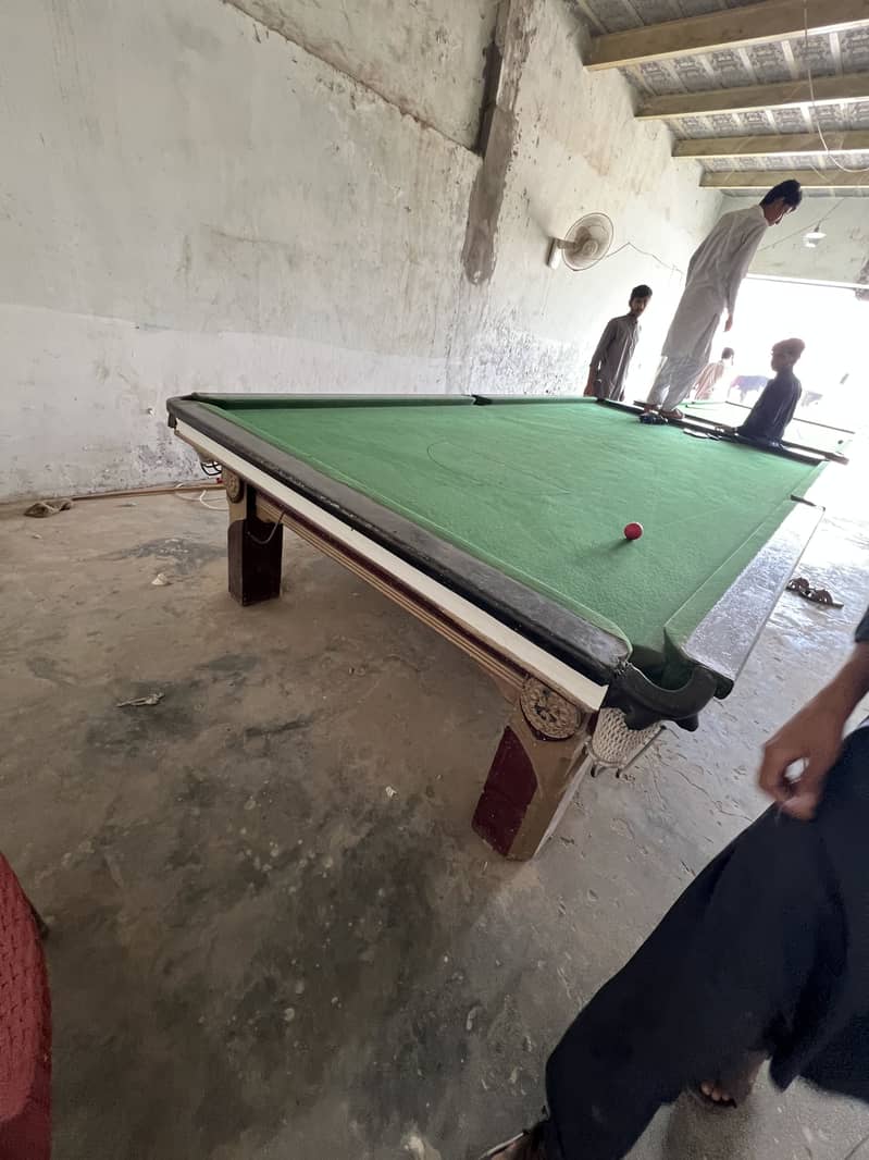 snooker table  2 table 5