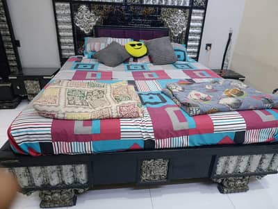 black lasani bedroom set
