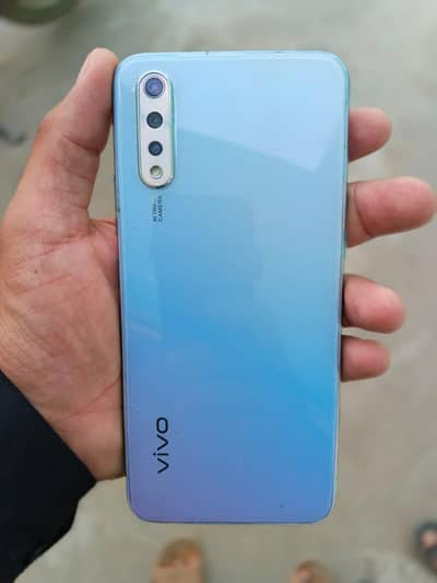 Vivo S1