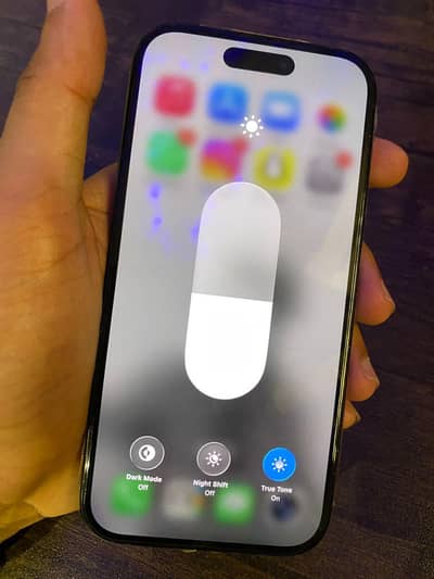 Apple iPhone 15
