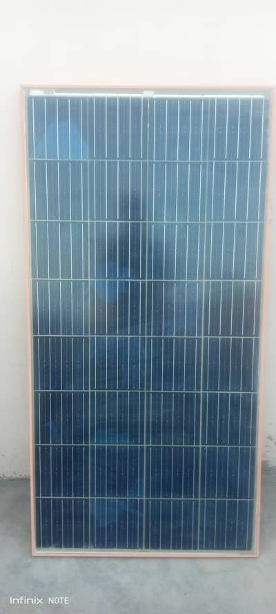 one solor pannel sale in reasonable price. in good condition